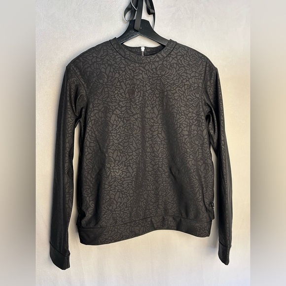 Lululemon Departure Top in Petal Camo Embossed Black Size 4 - Picture 4 of 11
